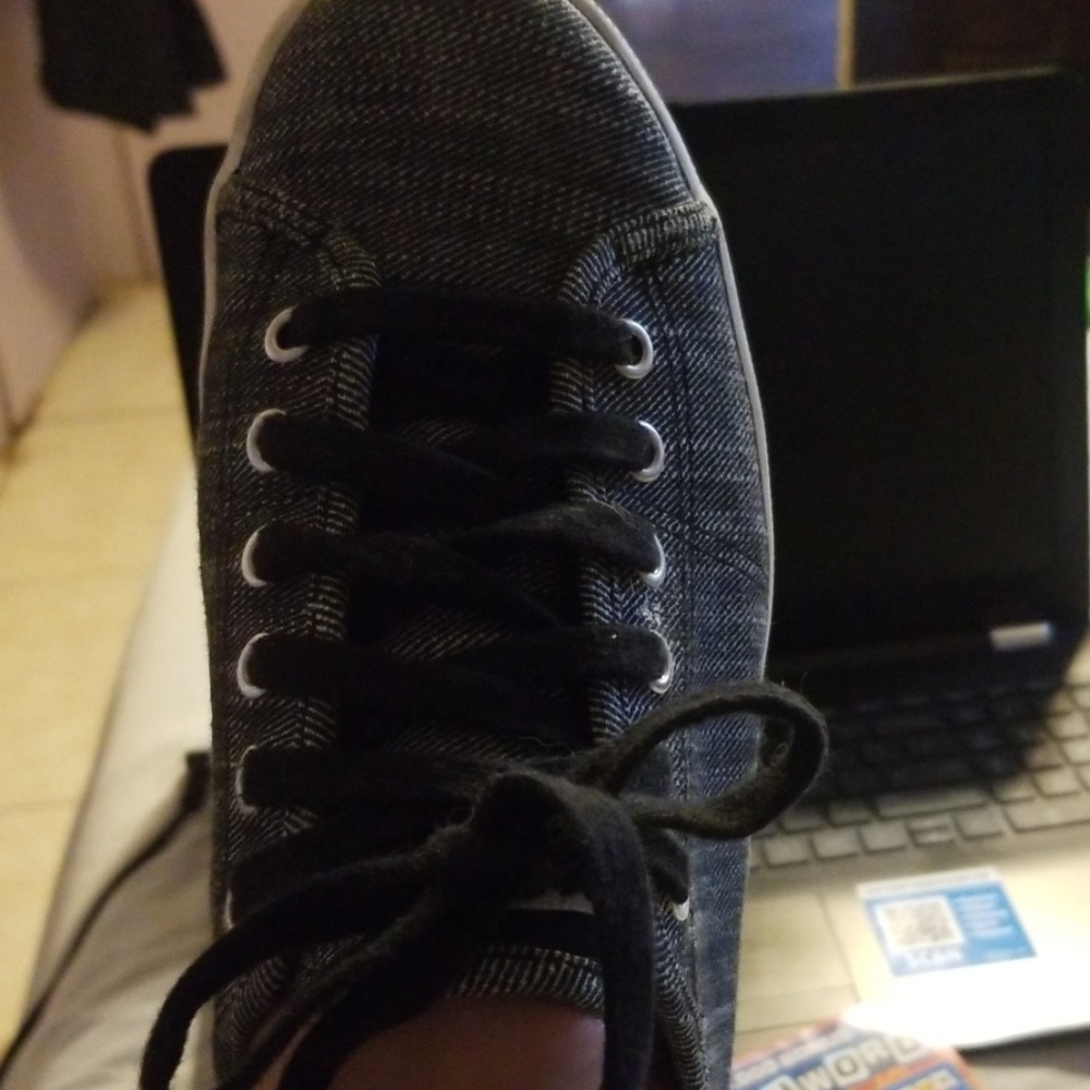Sneaker